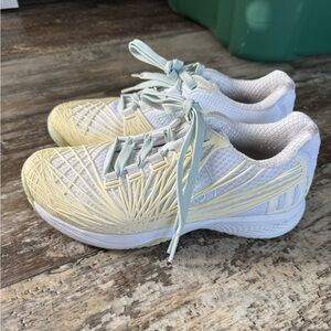 Wilson Kaos 2.0 tennis court shoes in a white blue glow - 6.5 w/ box